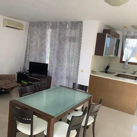 Vakantiehuis Private Helios Golf F3
