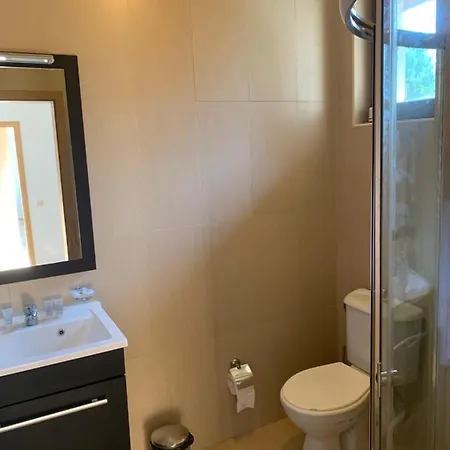 Private Helios Golf F3 Vakantiehuis Baltsjik